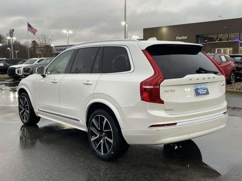 Used 2025 Volvo XC90 B5 Plus image 26