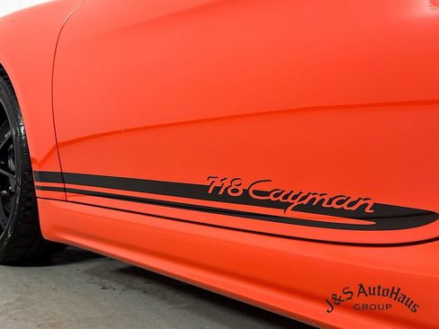 Used 2022 Porsche 718 Cayman RWD image 42