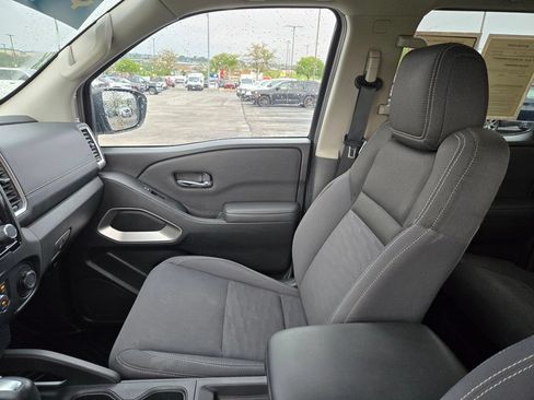 Used 2023 Nissan Frontier SV w/ SV Convenience Package AWD/4WD image 26