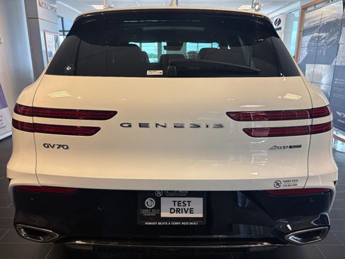 New 2026 Genesis GV70 3.5T Sport Prestige image 24