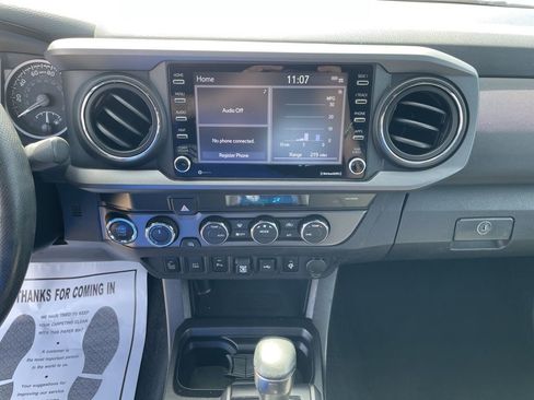 Used 2021 Toyota Tacoma TRD Off-Road w/ Technology Package image 18