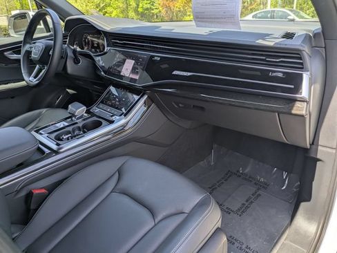 Used 2025 Audi Q7 3.0T Premium Plus AWD/4WD image 29