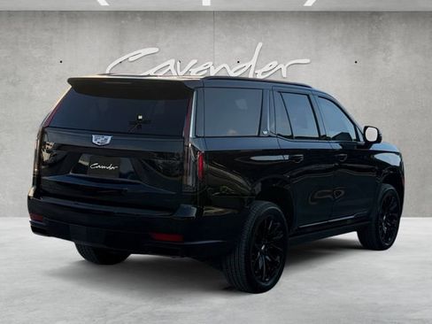 Used 2022 Cadillac Escalade Sport w/ Touring Package AWD/4WD image 16