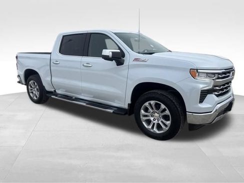 Used 2026 Chevrolet Silverado 1500 LTZ AWD/4WD image 8