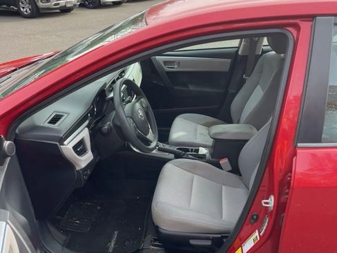 Used 2014 Toyota Corolla S image 3