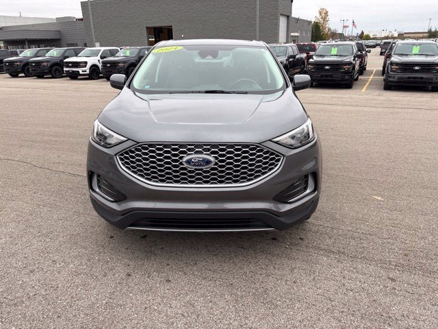 Used 2024 Ford Edge SEL AWD/4WD image 17