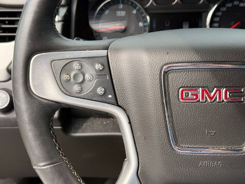 Used 2017 GMC Yukon SLT AWD/4WD image 15
