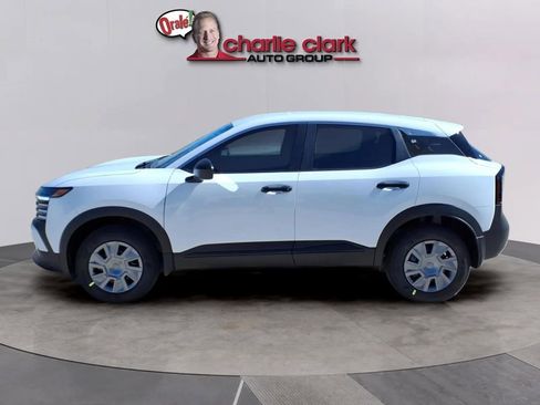 New 2026 Nissan Kicks S FWD image 2