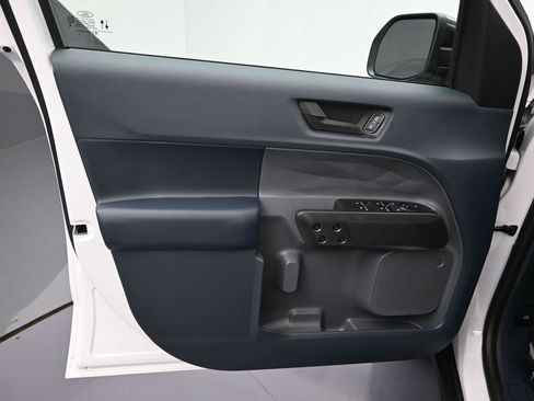 New 2025 Ford Maverick XLT w/ XLT Luxury Package image 12