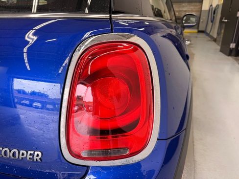 Used 2020 MINI Cooper 2-Door Hardtop FWD image 6