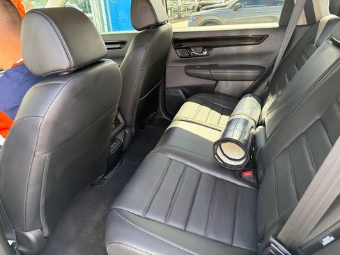 Used 2025 Honda CR-V EX-L image 7