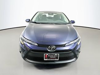 Used 2023 Toyota Corolla LE video 2