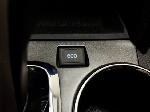 Used 2014 Chevrolet Equinox LTZ AWD/4WD image 24