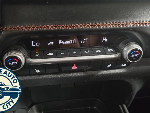 Used 2023 MAZDA CX-50 Meridian Edition w/ Apex Package image 14