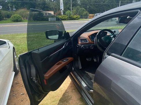 Used 2014 Maserati Ghibli S Q4 image 4