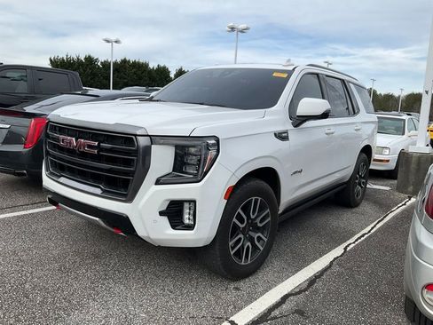 Used 2021 GMC Yukon AT4 w/ AT4 Premium Plus Package image 3