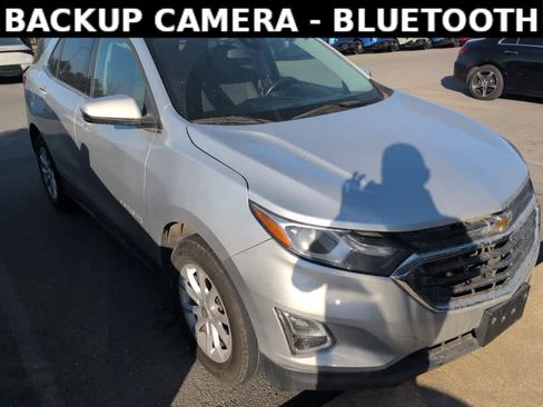 Used 2019 Chevrolet Equinox LT image 3