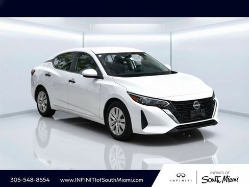 Used 2024 Nissan Sentra S image 3