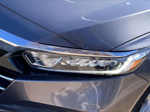 Used 2022 Honda Accord LX image 28