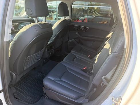 Used 2023 Audi Q7 2.0T Premium Plus w/ Premium Plus Package AWD/4WD image 20