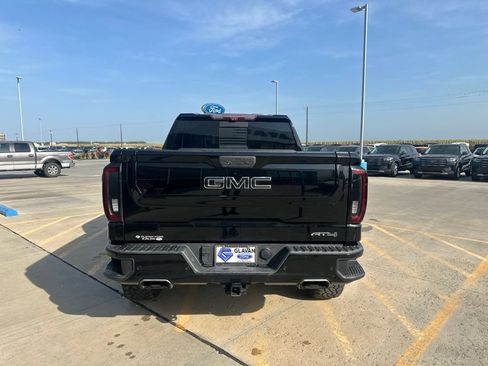 Used 2020 GMC Sierra 1500 AT4 w/ AT4 Premium Package AWD/4WD image 6