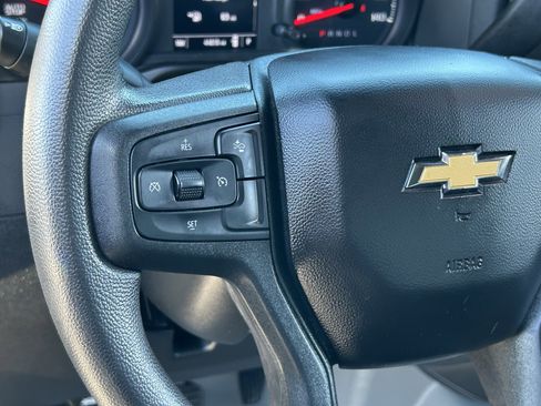 Used 2022 Chevrolet Silverado 1500 Custom image 23
