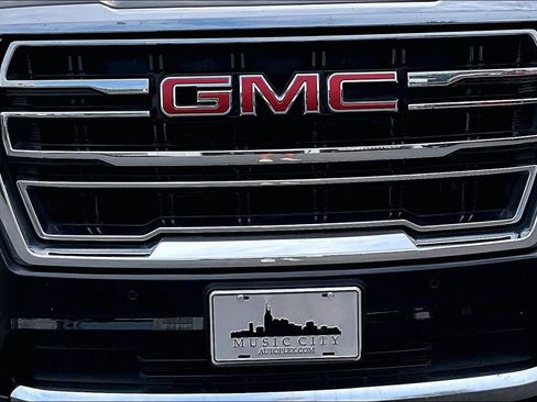 Used 2023 GMC Yukon SLT AWD/4WD image 33