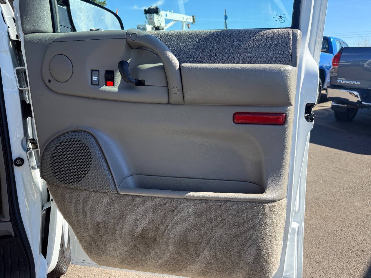 Used 2003 Chevrolet Astro LT AWD/4WD image 24