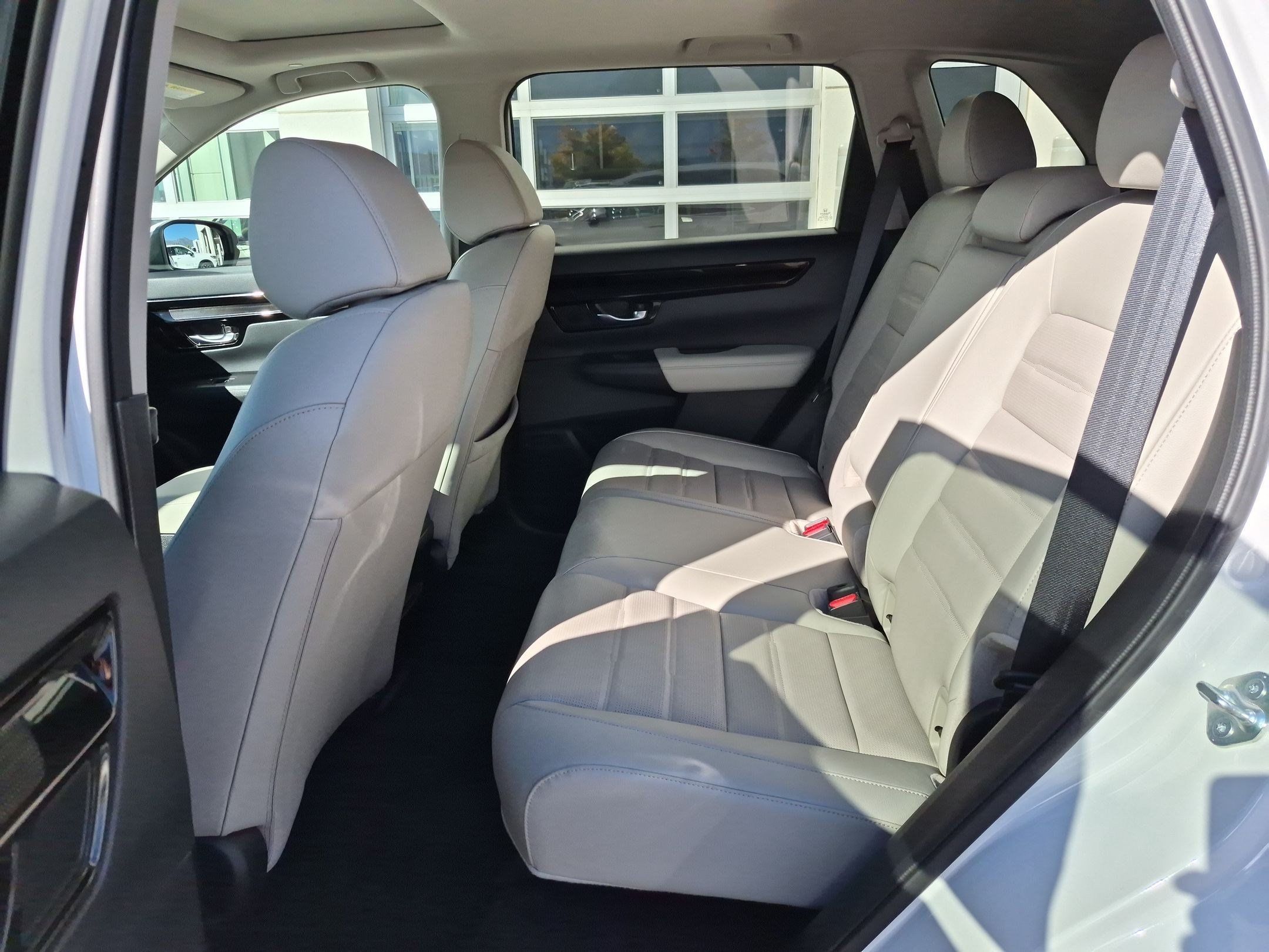 Used 2025 Honda CR-V EX-L image 29
