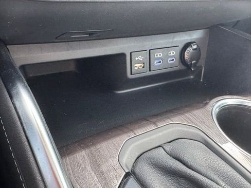 Used 2022 Toyota Highlander Platinum image 22