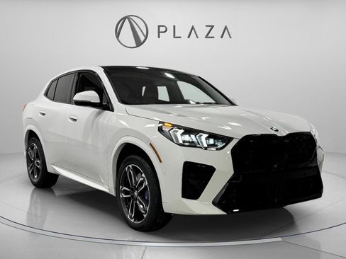 New 2026 BMW X2 xDrive28i w/ Technology Package image 7