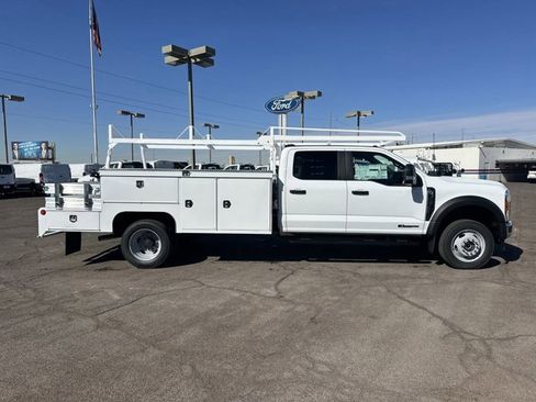 New 2025 Ford F550 4x4 Crew Cab Super Duty image 2