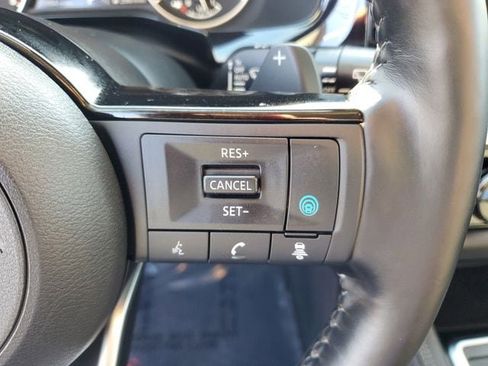 Used 2022 Nissan Pathfinder Platinum w/ Cargo Package AWD/4WD image 22