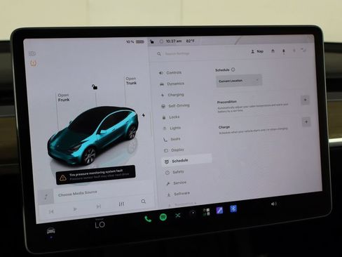Used 2022 Tesla Model Y Long Range AWD/4WD image 35