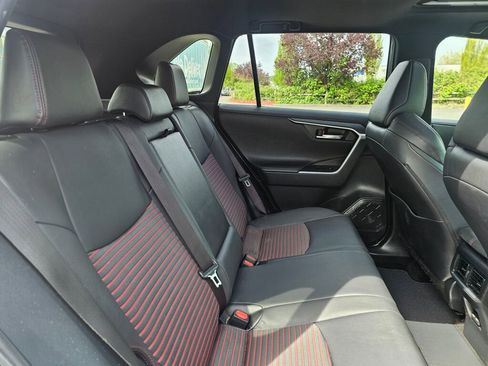 Used 2022 Toyota RAV4 XSE w/ Weather Package AWD/4WD image 16
