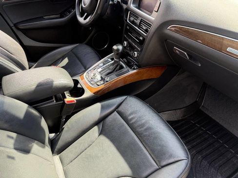 Used 2017 Audi Q5 3.0T Premium Plus w/ Technology Package image 29