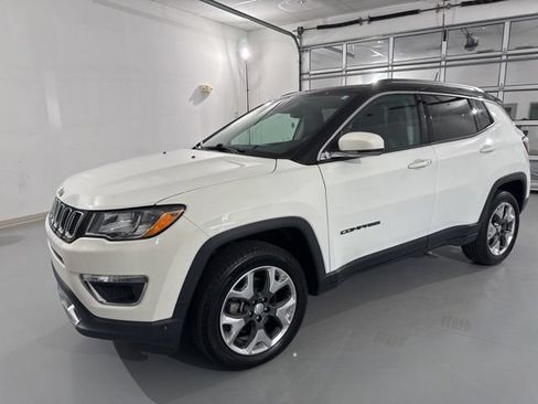 Used 2020 Jeep Compass Limited AWD/4WD image 4