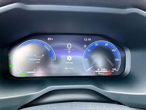 Used 2025 Toyota RAV4 Limited image 23