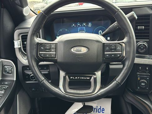 Used 2024 Ford F350 Platinum w/ FX4 Off-Road Package image 22