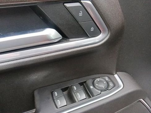 Used 2022 Chevrolet Silverado 1500 LT w/ Protection Package image 12