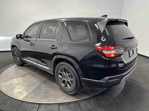 Certified 2023 Honda Pilot EX-L image 4