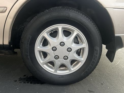 Used 1995 Toyota Camry XLE image 20