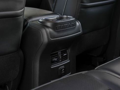 Used 2016 Nissan Titan PRO-4X image 43