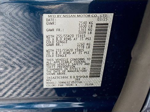 Certified 2025 Nissan Murano SL image 33