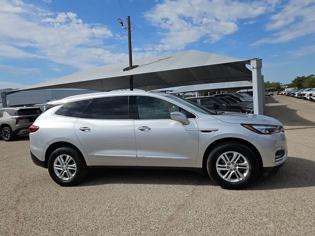 Used 2021 Buick Enclave Essence FWD image 9