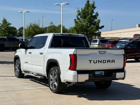 Used 2023 Toyota Tundra Limited w/ Power Package RWD image 8