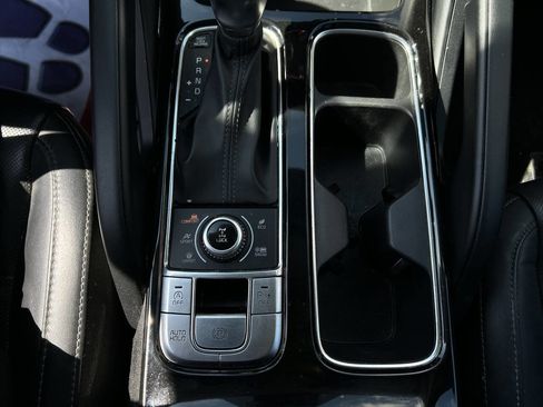 Used 2020 Kia Telluride LX image 15