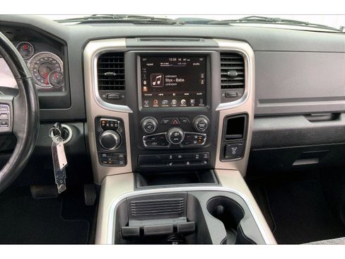 Used 2016 RAM 1500 Big Horn image 6