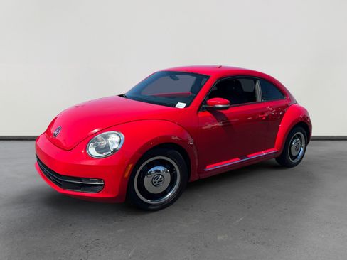 Used 2012 Volkswagen Beetle 2.5 FWD image 1