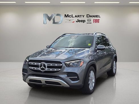 Used 2025 Mercedes-Benz GLE 350 4MATIC image 2